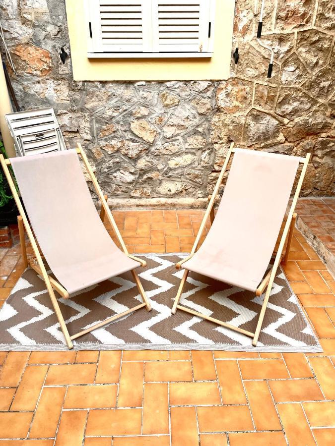 Appartement 30M2 Cosy Avec Terrasse マントン エクステリア 写真